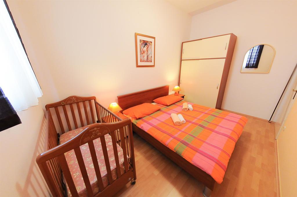 Apartments Marija Petricevic بودْسْتغانا الغرفة الصورة