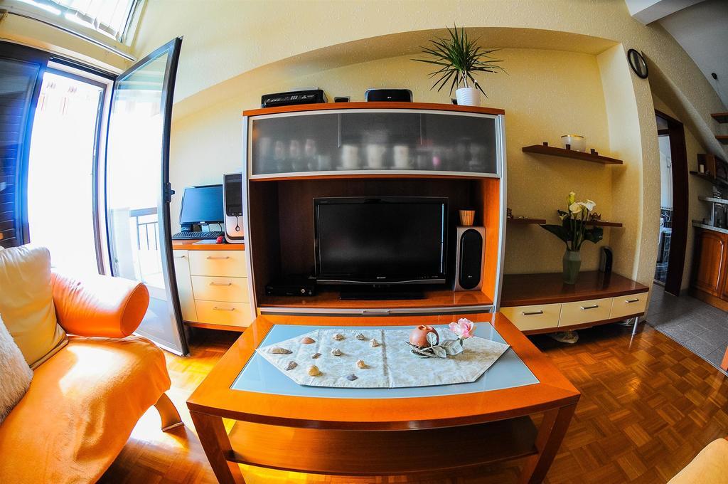 Apartments Marija Petricevic بودْسْتغانا الغرفة الصورة